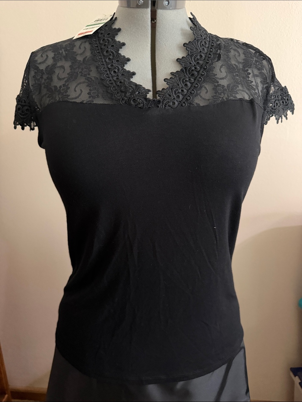 Inc. Party Lace Yoke Black Women's Top - Elegant Short Sleeve